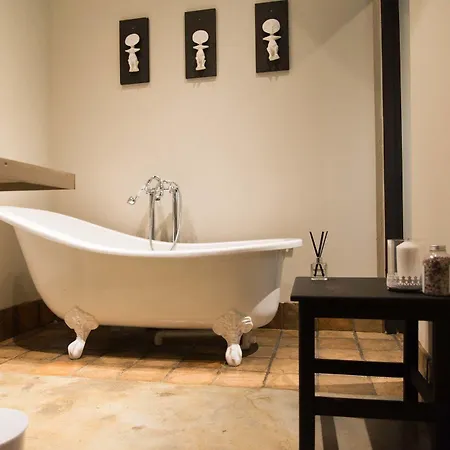 African Hotel Addo