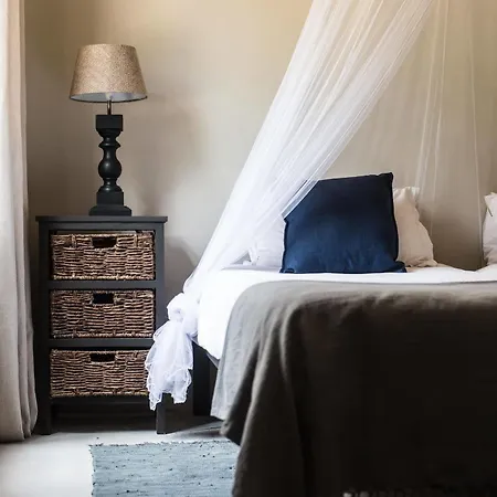 Hotel African